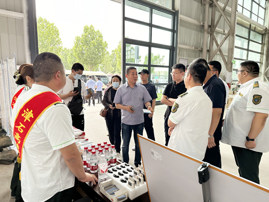 E:\用户\I\Desktop\4_副本.jpg E:\用户\I\Desktop\4_副本.jpg