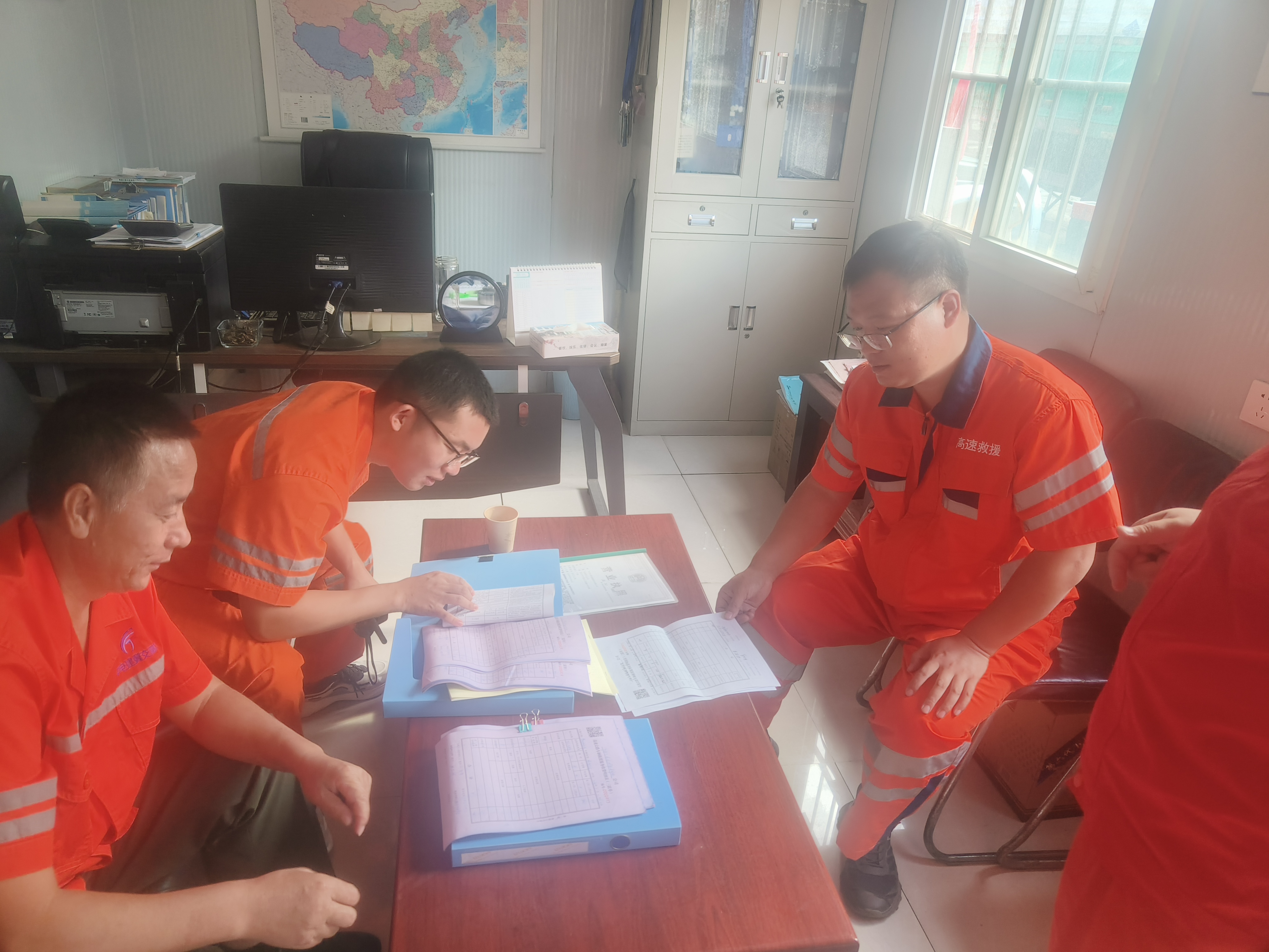 a081b457ba12aad37251ccb64f7520e.jpg a081b457ba12aad37251ccb64f7520e.jpg