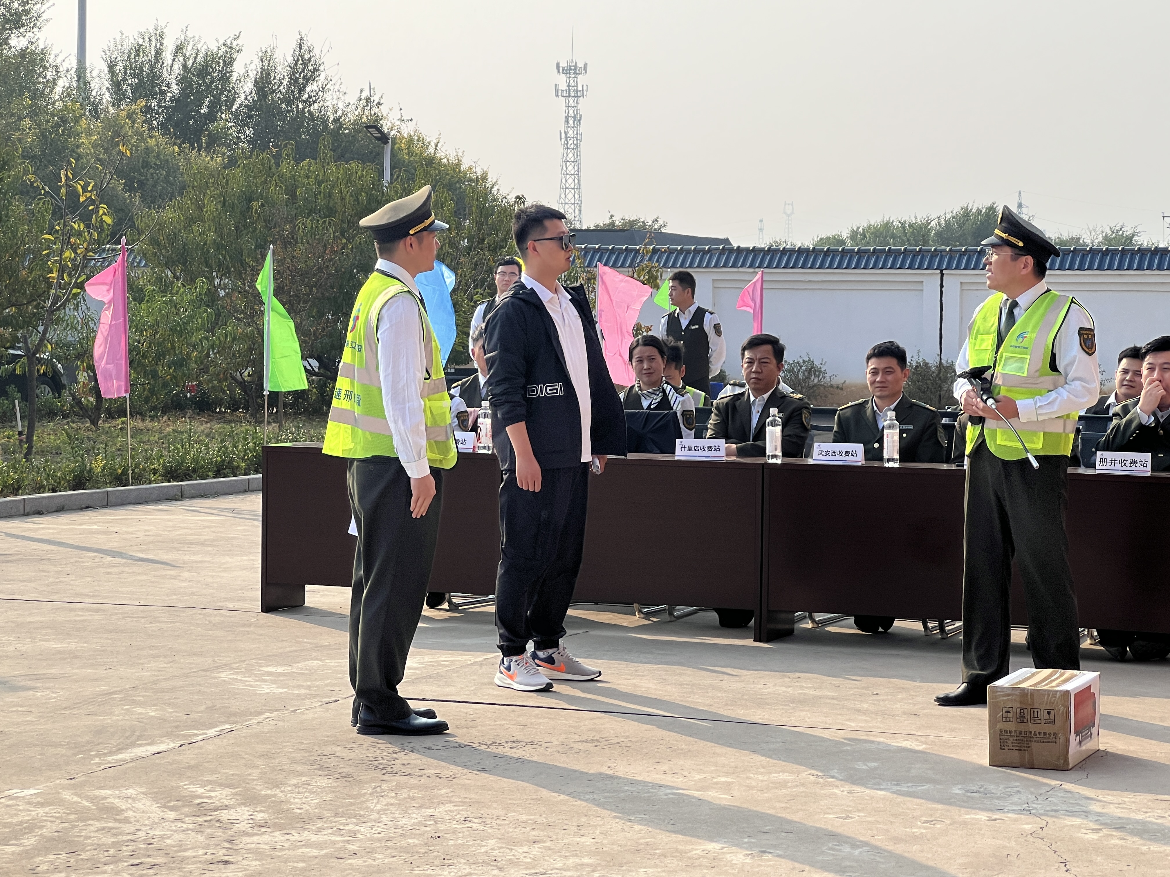 C:\Users\Administrator\Desktop\7bbe9b783a225063474df241c5a6032.jpg C:\Users\Administrator\Desktop\7bbe9b783a225063474df241c5a6032.jpg