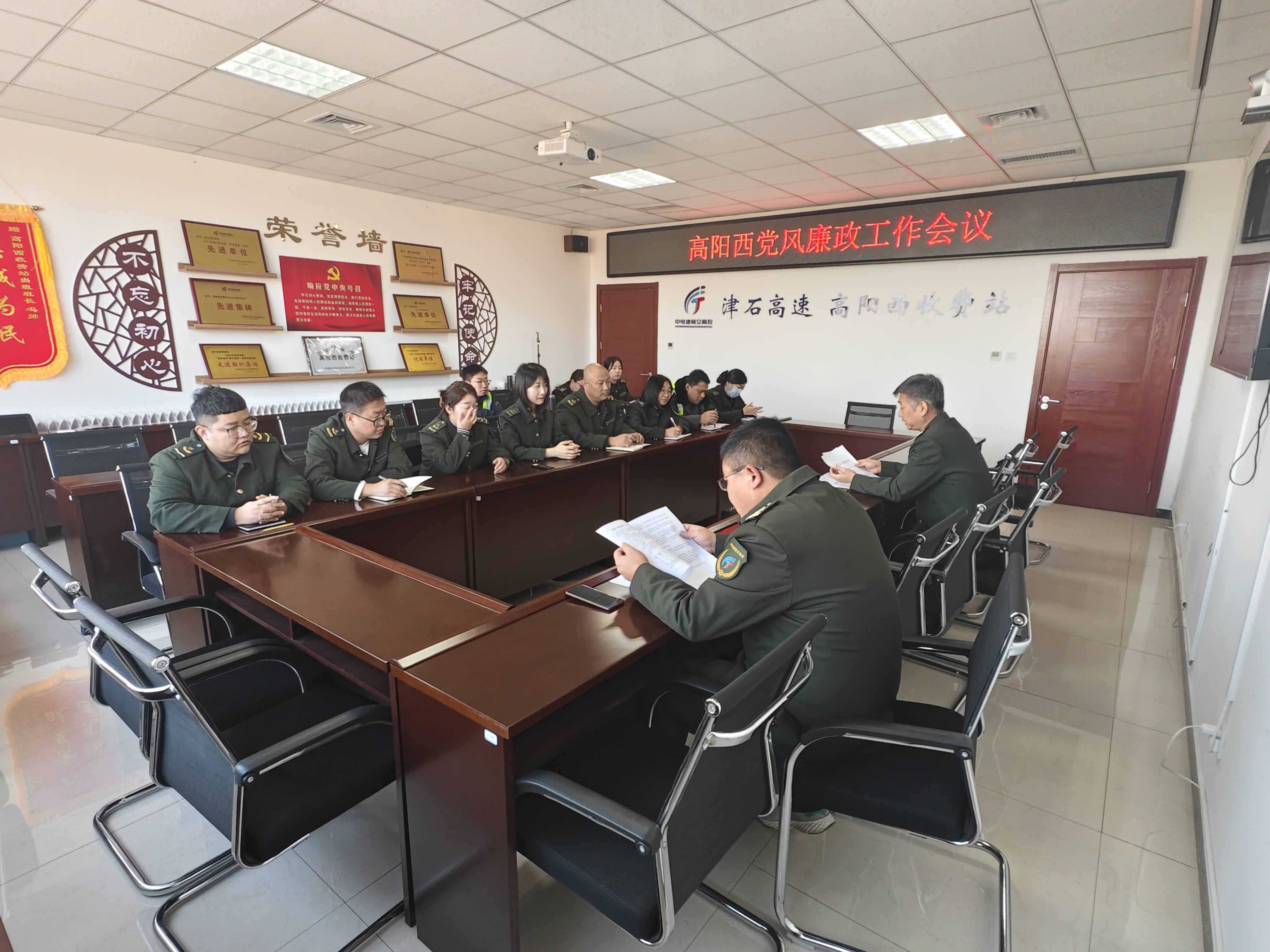 4a0f3f0de60c4ccf6c630602e1342dd.jpg 4a0f3f0de60c4ccf6c630602e1342dd.jpg