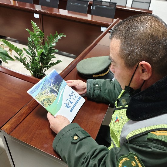 b003476a4d651694eba37071d1a85a2.jpg b003476a4d651694eba37071d1a85a2.jpg