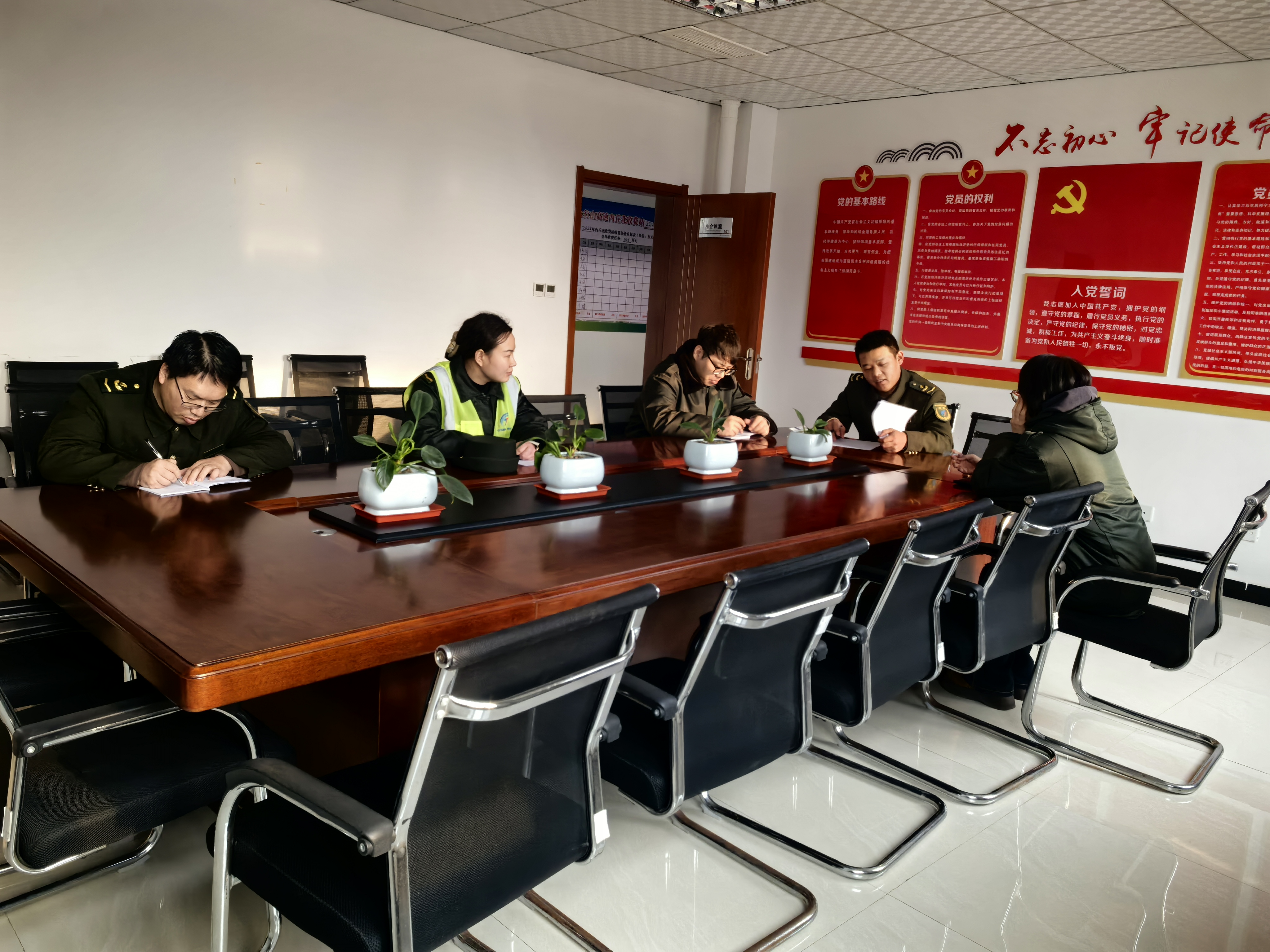 bec03dd48aeeb3ebd66cb2aca0eeef0.jpg bec03dd48aeeb3ebd66cb2aca0eeef0.jpg