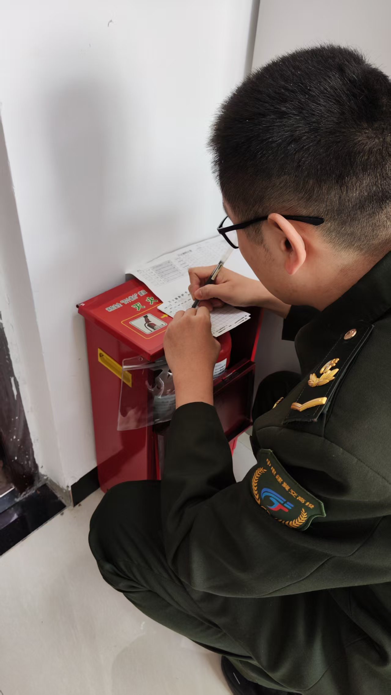 ece2be1f025d89eadcfba78c703fd42.jpg ece2be1f025d89eadcfba78c703fd42.jpg