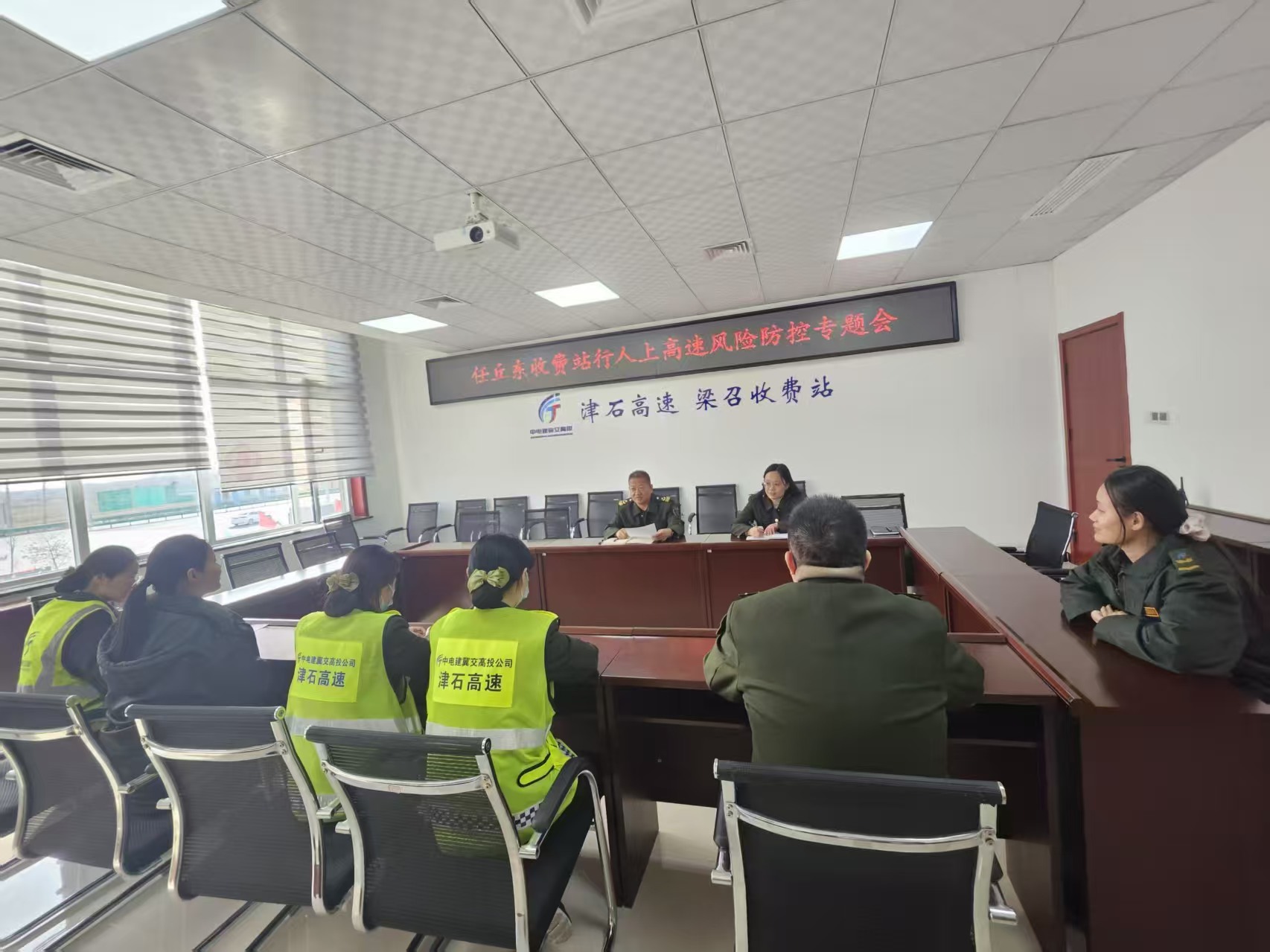 bdd4ad7a17fa9be35bd86d4326f7fa8.jpg bdd4ad7a17fa9be35bd86d4326f7fa8.jpg